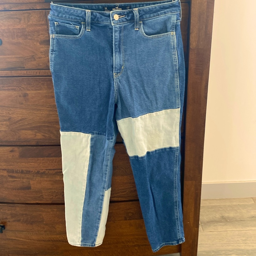 Ultra High-Rise Mom Jean